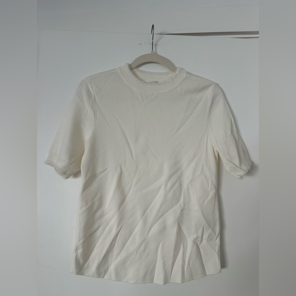YAYA Women Ivory Short Sleeve Sweater Top – Fuzzy Trim – Size S